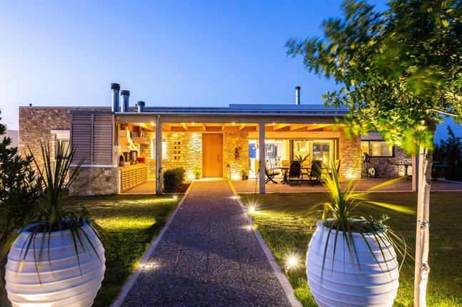 Villa 350 sqm for sale, Heraklion Prefecture, Gouves