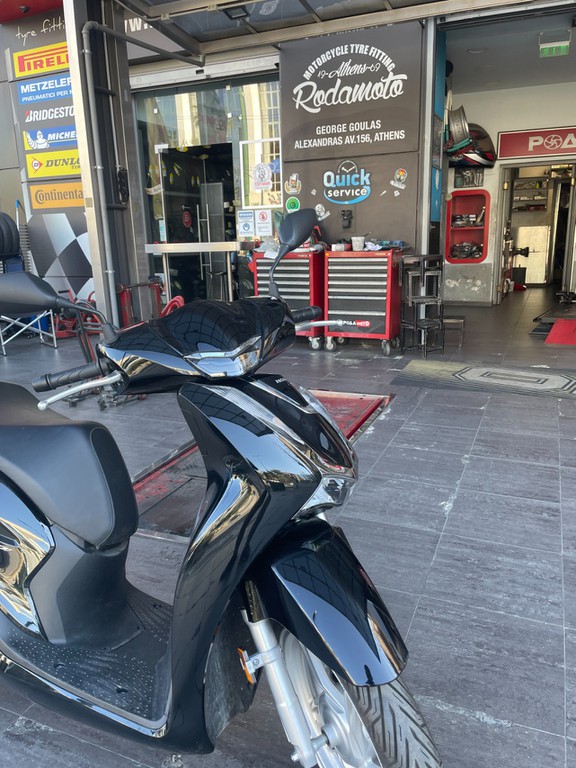Honda SH 150i 2023
