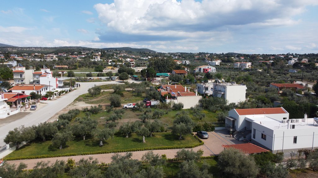Οικόπεδο 800 τ.μ. προς πώληση, Λουτράκι-Περαχώρα