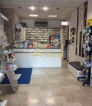 Store 175sqm for rent-Mpotsari