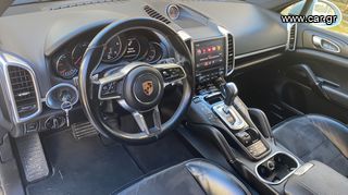 Porsche Cayenne 2021-thumb-11