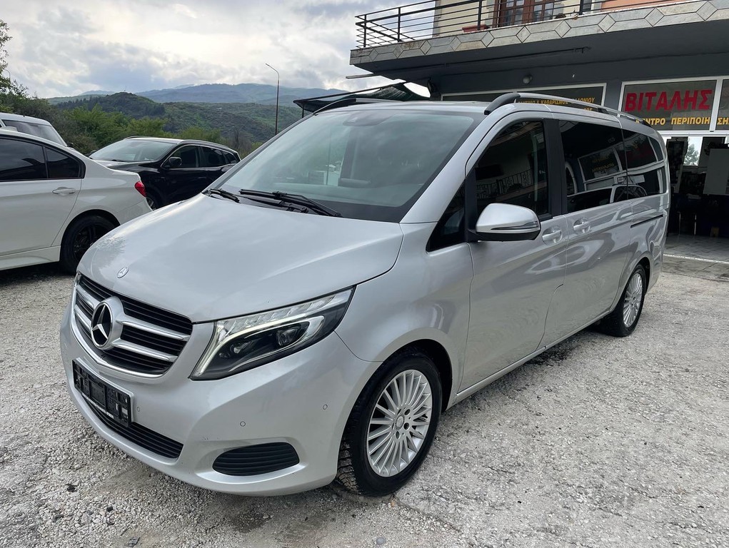 Mercedes-Benz V 220 2016