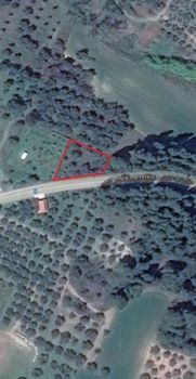 Parcel 981sqm for sale-Kirea » Strofilia