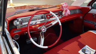 Cadillac Eldorado 1961-thumb-34