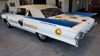 Cadillac Eldorado 1961-thumb-35