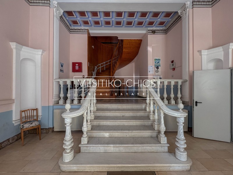 Επιχειρηματικό κτίριο 707 τ.μ. προς πώληση, Πόλη Χίου