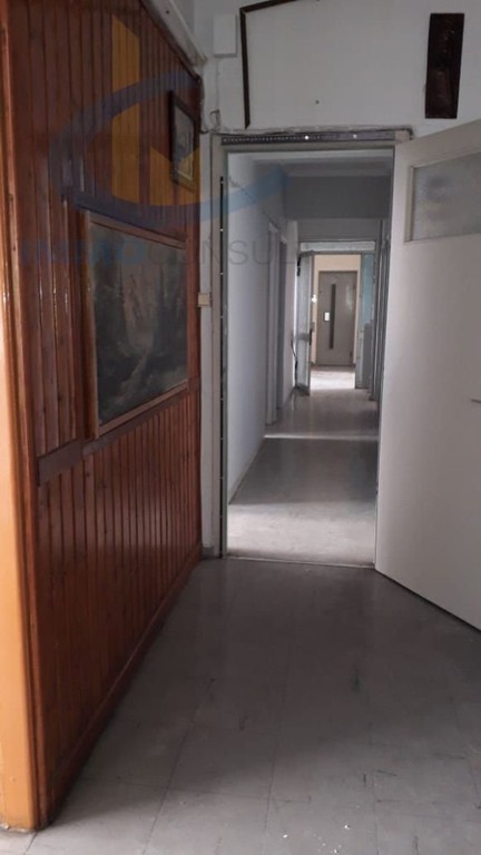 Γραφείο 170 τ.μ. προς πώληση, Πλατεία Βάθης