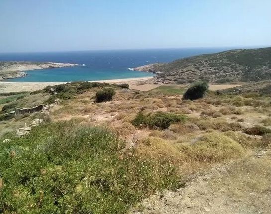 Land plot 7.600 sqm for sale, Cyclades, Andros