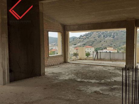 Επιχειρηματικό κτίριο 440 τ.μ. για πώληση