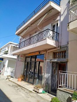 Apartment 300sqm for sale-Kirea » Mantoudi