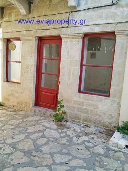 Κατάστημα 70 τ.μ. προς πώληση, Κέντρο Λίμνης