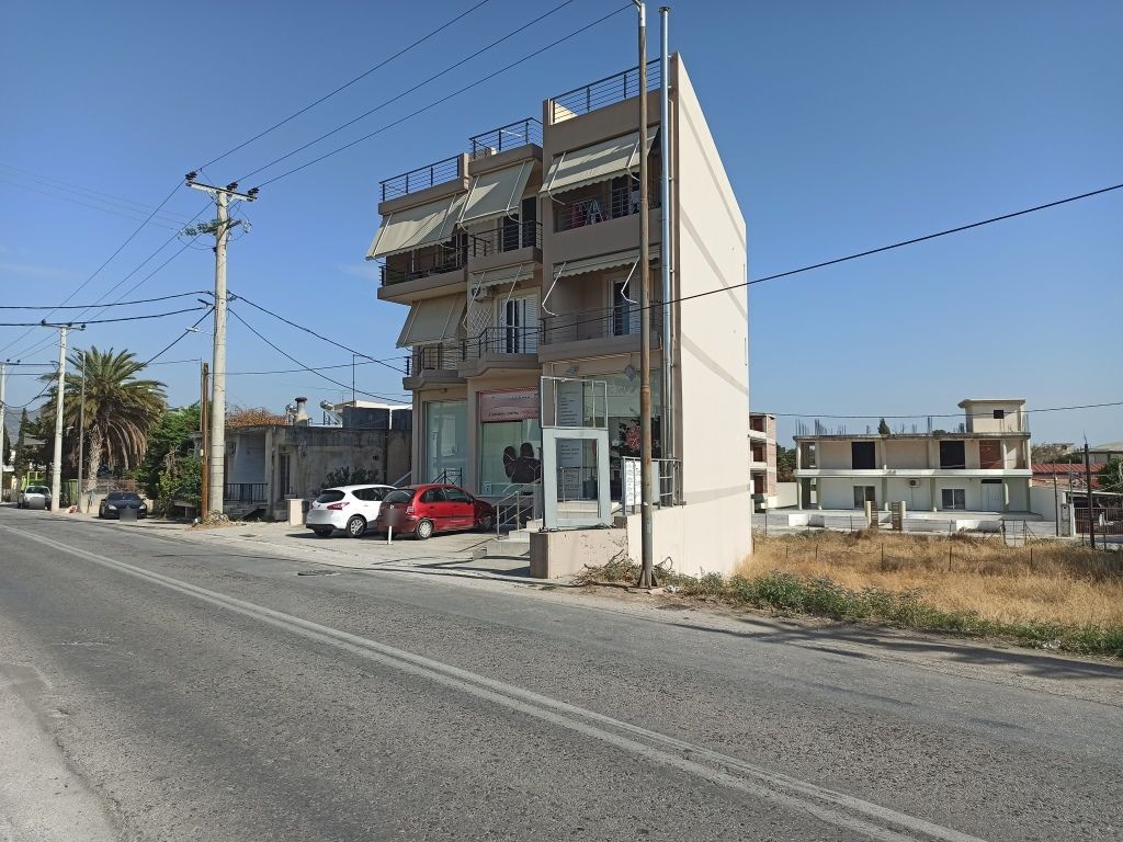 Building 652 sqm for sale, Rest Of Attica, Megara