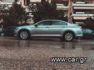 Volkswagen Passat '17-thumb-4