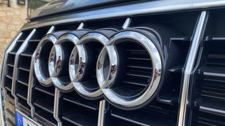 Audi Q3 2023-thumb-3