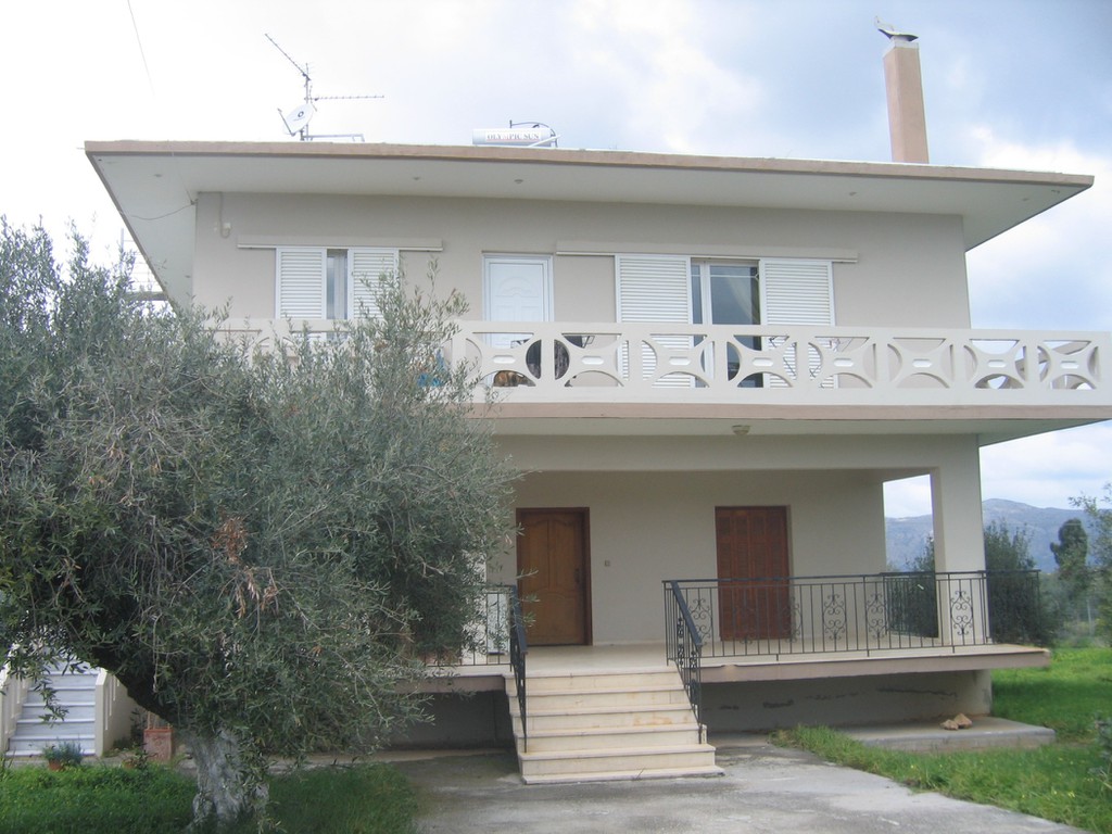 Κτίριο 171 τ.μ. προς πώληση, Καθιανά