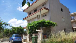 Detached home 375 sqm for sale