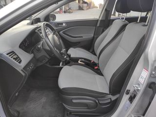 Hyundai i 20 2014-thumb-12