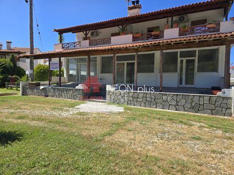 Store 294sqm for sale-Kassandra » Skala Fourkas