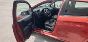Toyota Yaris 2015-thumb-5