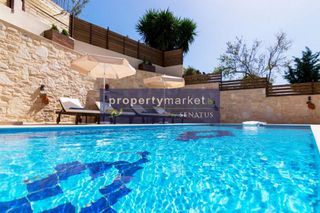 Βίλλα 280 τ.μ. για πώληση