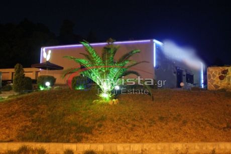 Building 4.040 sqm for sale