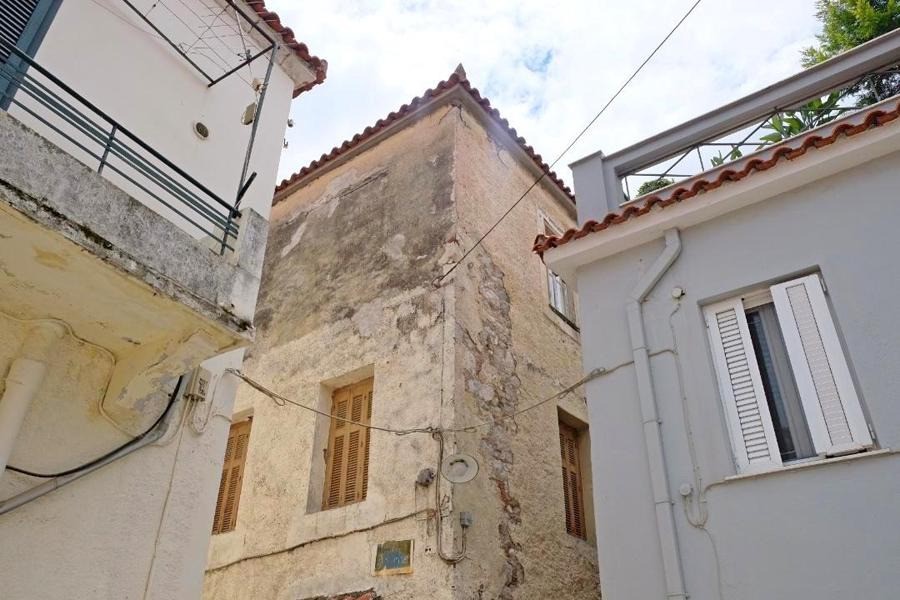 Μονοκατοικία 213 τ.μ. προς πώληση, Κέντρο Λίμνης