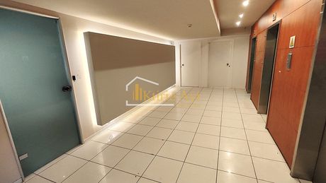 Office 265 sqm for rent