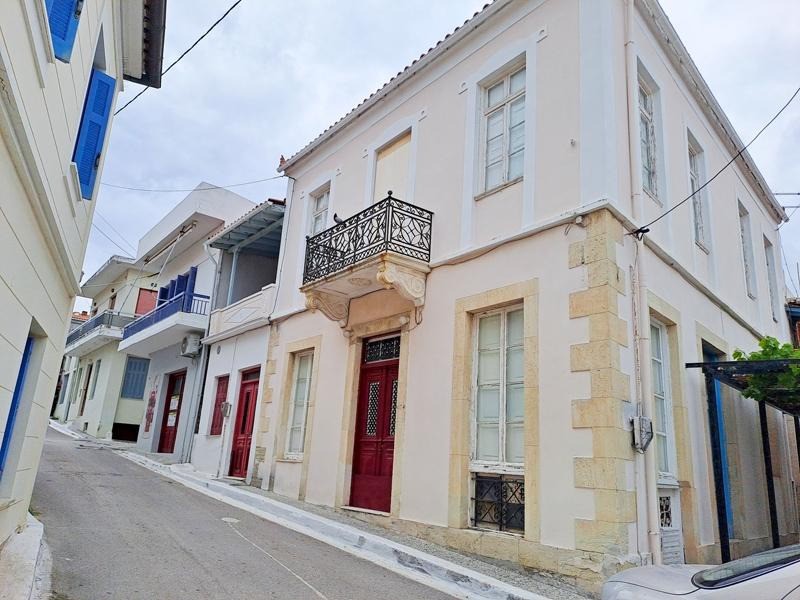 Μονοκατοικία 274 τ.μ. προς πώληση, Κέντρο Λίμνης