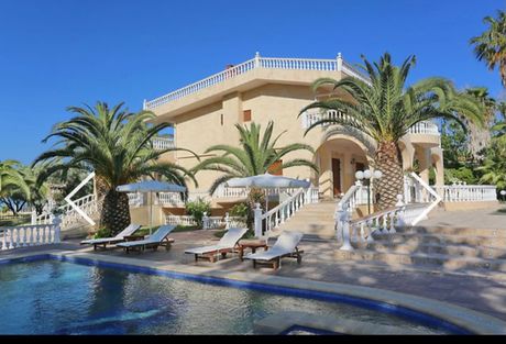 Villa 339sqm for sale-Pallini » Chaniotis