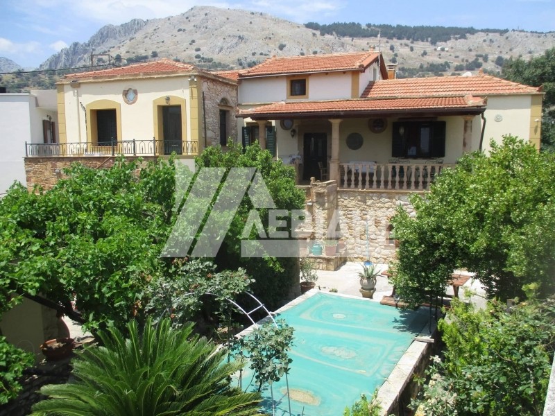 Μεζονέτα 240 τ.μ. πρός πώληση, Ν. Χίου, Χίος