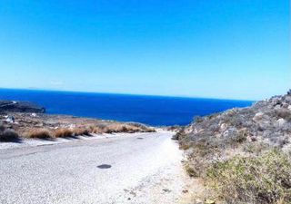 Οικόπεδο 7.000 τ.μ. για πώληση, Κυκλάδες, Σαντορίνη-thumb-1