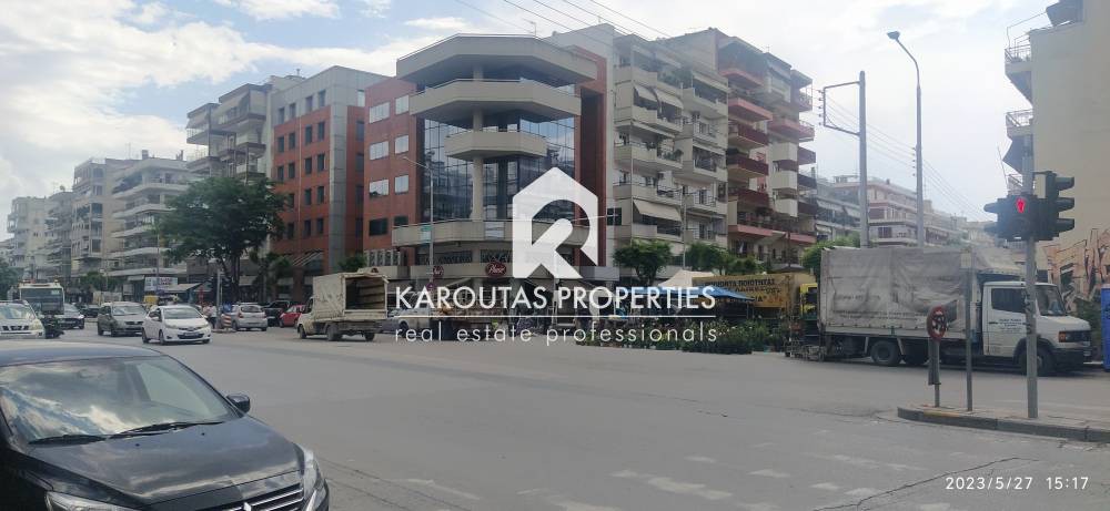 Κατάστημα 190 τ.μ. προς πώληση, Βαρδάρης