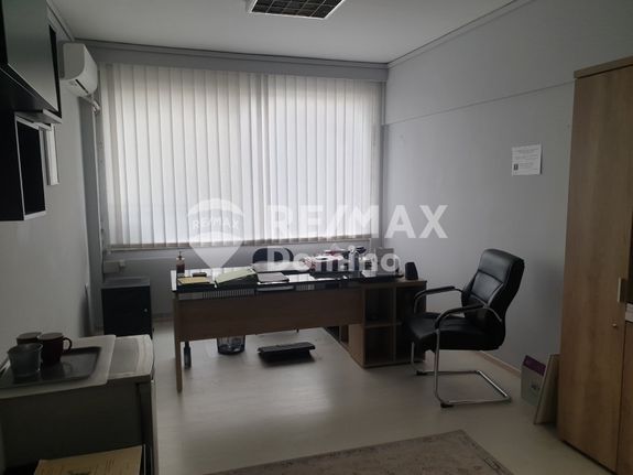Office 42 sqm for rent, Thessaloniki - Center, Ladadika