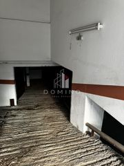 Parking 240 τ.μ. για πώληση