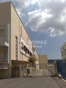 Επιχειρηματικό κτίριο 17.173τ.μ. για πώληση-Ωραιόκαστρο » Γαλήνη