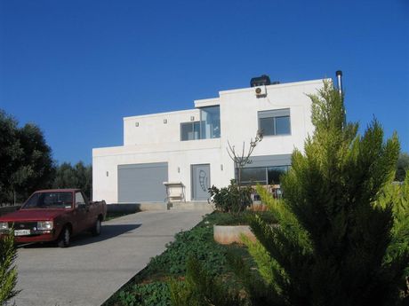 Villa 228sqm for sale-Akrotiri » Chorafakia