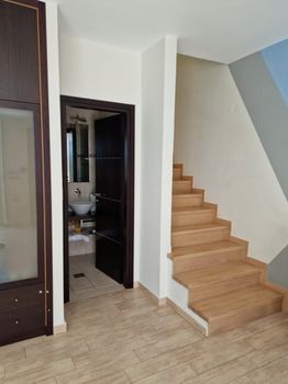 Maisonette 240 sqm for sale