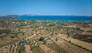 Αγροτεμάχια 340.000 τ.μ. προς πώληση, Πετροθάλασσα-thumb-12