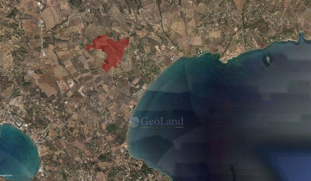 Αγροτεμάχια 340.000 τ.μ. προς πώληση, Πετροθάλασσα