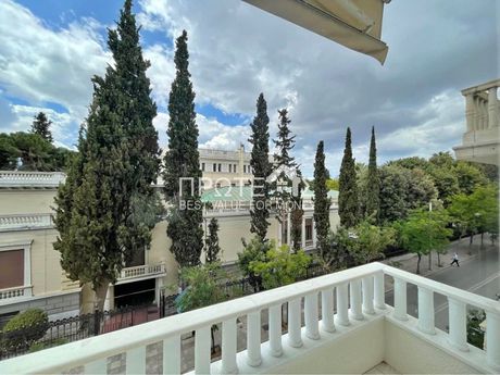 Διαμέρισμα 311 τ.μ. για πώληση