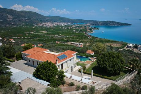 Βίλλα 640 τ.μ. για πώληση