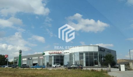 Business bulding 1.546 sqm for sale