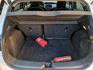 Nissan Micra 2019-thumb-12