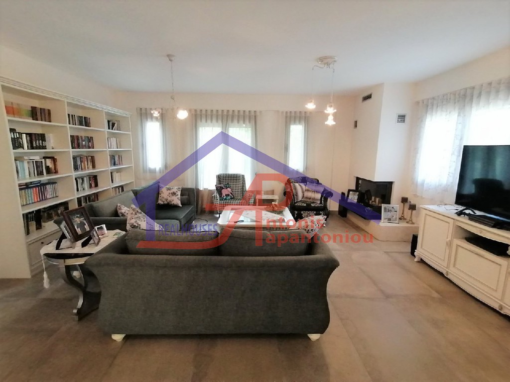 Μονοκατοικία 295 τ.μ. προς πώληση, Κοσμηρά