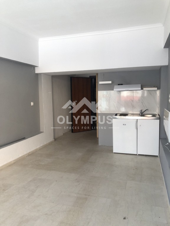 Studio 25 sqm for rent, Thessaloniki - Center, Ippokratio