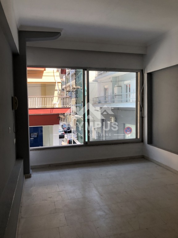 Studio 25 sqm for rent, Thessaloniki - Center, Ippokratio