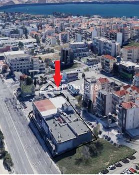 Store 1.877 sqm for rent