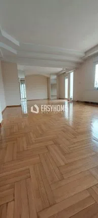 Apartment 200 sqm for rent, Thessaloniki - Center, Analipsi