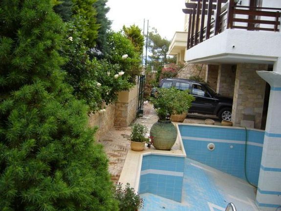 Μονοκατοικία 600 τ.μ. για πώληση, Αθήνα - Βόρεια Προάστια, Νέα Ερυθραία