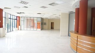 Γραφείο 2.400 τ.μ. για ενοικίαση